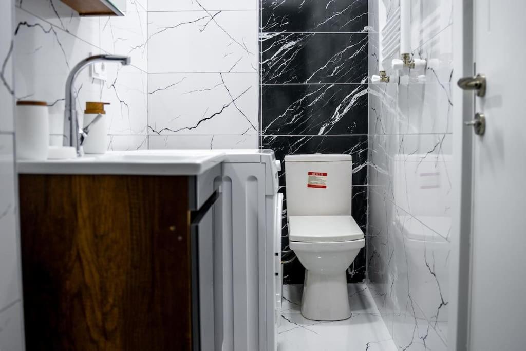 Special Luxury Air-conditioned In Kadikoy Apartment *